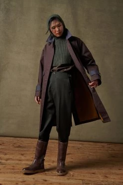 Sœur TRENCH SALOMON 32 Sœur TRENCH SALOMON -soeur Soldes 003 SALENTO SALOMON NORA SAUVAGE SUD 0075