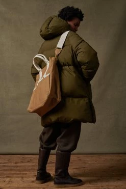 Sœur SAC SAFARI 17 Sœur SAC SAFARI -soeur Soldes 006 STORM SAXO SAUVAGE SOL SAFARI 0721 aba7cfb2 da9b 4a2a 9b52 00fccbdd17d0