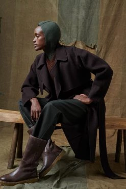 Sœur MANTEAU STALINGRAD 12 Sœur MANTEAU STALINGRAD -soeur Soldes 009 RAW STALINGRAD SAUVAGE SACRE SUD SALENTO 0081