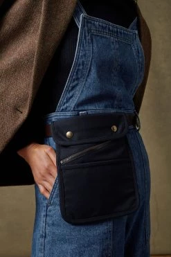 Sœur SALOPETTE PRAGUE 12 Sœur SALOPETTE PRAGUE -soeur Soldes 016 SLEEPY PRAGUE CAFE SPENCER SEVRES SLOWLY ROMAN 0030