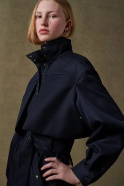 Sœur MANTEAU MABILLON 19 Sœur MANTEAU MABILLON -soeur Soldes 018 RAW MABILLON SAUVAGE NORD SALENTO 0047