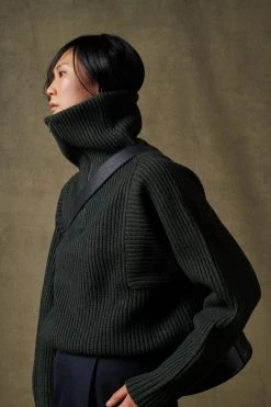 Sœur PULL NIETZSCHE