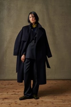 Sœur MANTEAU STALINGRAD -soeur Soldes 029 REAUMUR SULPICE SQUARE SLEEPY SACRE STALINGRAD 0054