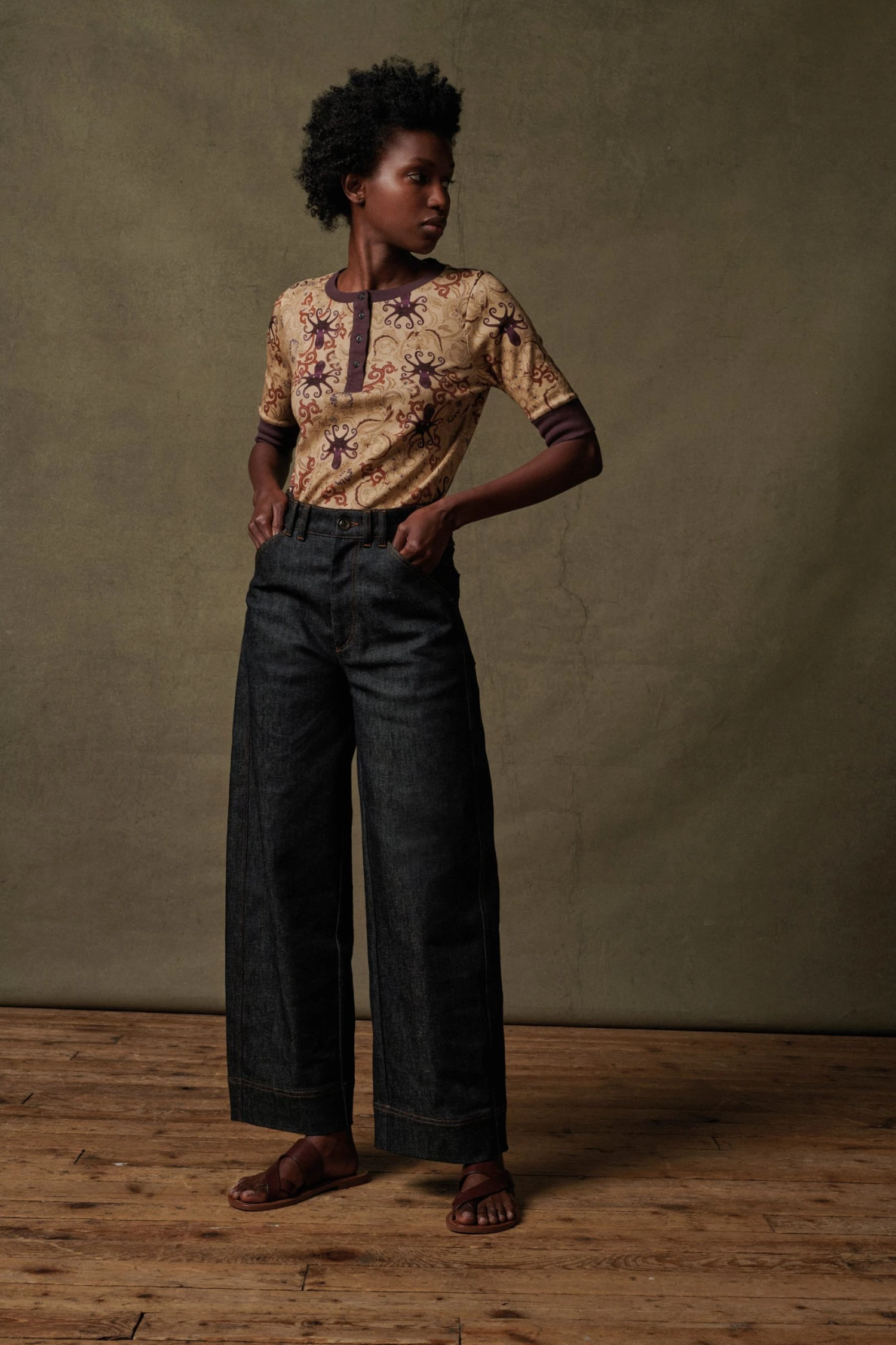 Sœur TEE-SHIRT MONALISA 4 Sœur TEE-SHIRT MONALISA – Image 2