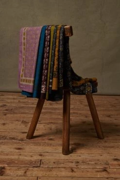 Sœur FOULARD CLASSIQUE -soeur Soldes 033 FOULARDS 1845