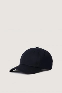 Sœur CASQUETTE SERENA
