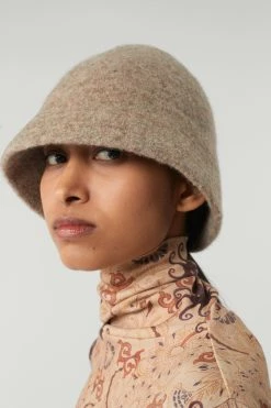 Sœur CHAPEAU ROCCO 12 Sœur CHAPEAU ROCCO -soeur Soldes HARPER PRESTON SAUVAGE ROCCO 0635 d33e1fc5 5a91 4cc3 83d2 d633ee17d59f