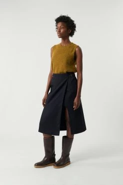 Sœur PULL NAMASTE 18 Sœur PULL NAMASTE -soeur Soldes NAMASTE SAHUNE SAUVAGE 0404 8d627888 6d84 4c8d ae8e bc3e7dfe934c