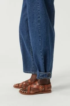 Sœur JEAN SALVADOR 13 Sœur JEAN SALVADOR -soeur Soldes NAMASTE SALVADOR PHILAE 0034