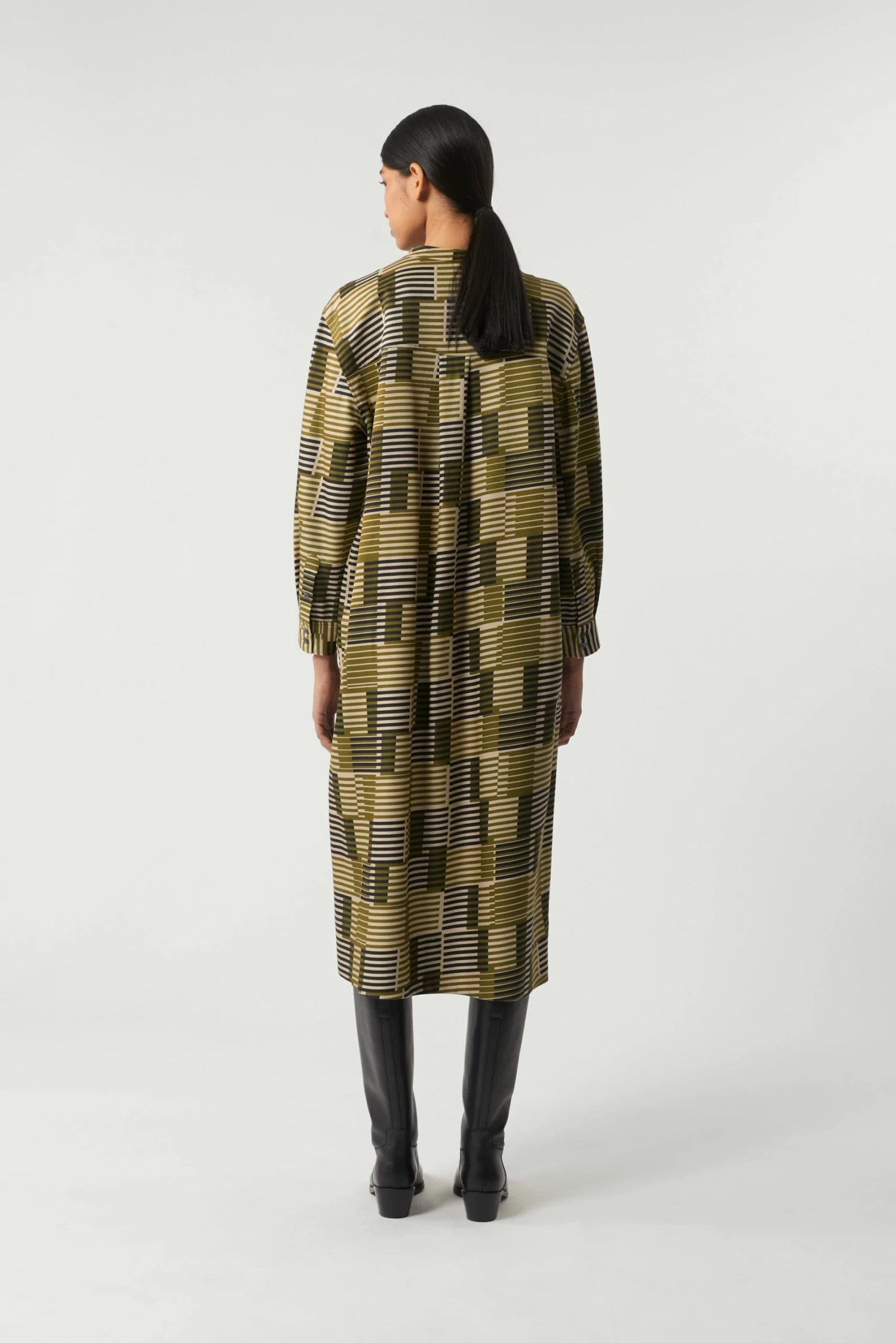 Sœur ROBE PHILOMENE 4 Sœur ROBE PHILOMENE – Image 2