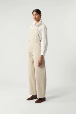 Sœur SALOPETTE PRAGUE 17 Sœur SALOPETTE PRAGUE -soeur Soldes RADIEUSE PRAGUE PACHA 0229