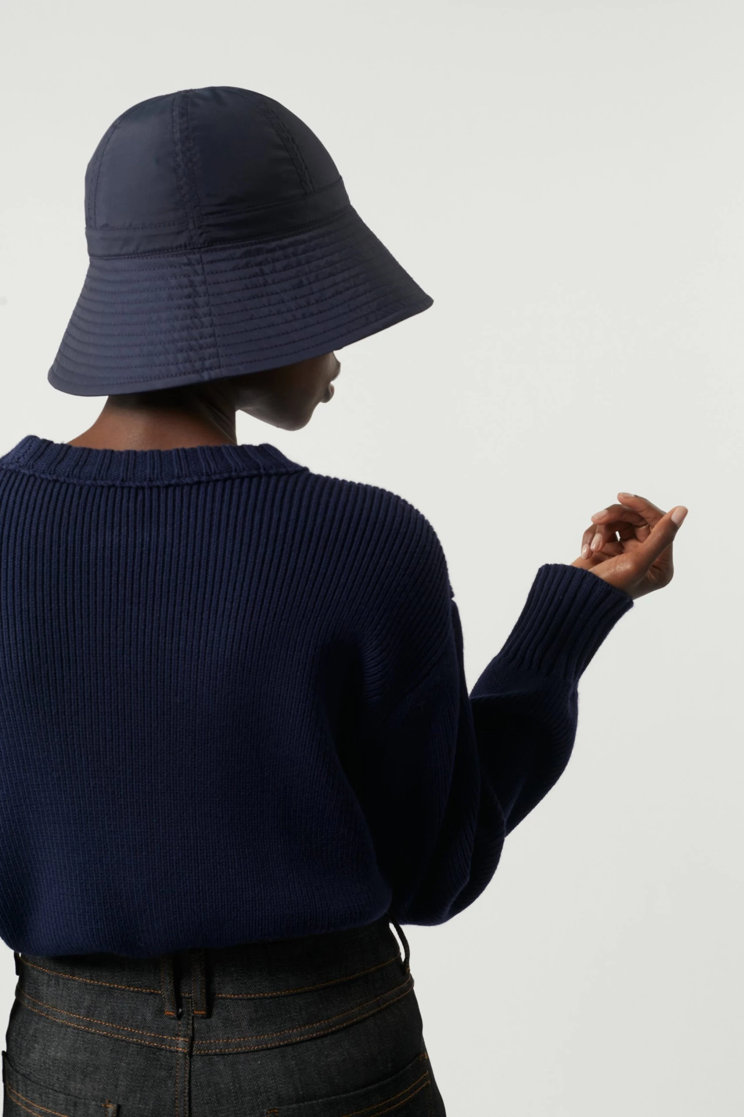 Sœur PULL REQUIEM 8 Sœur PULL REQUIEM – Image 6