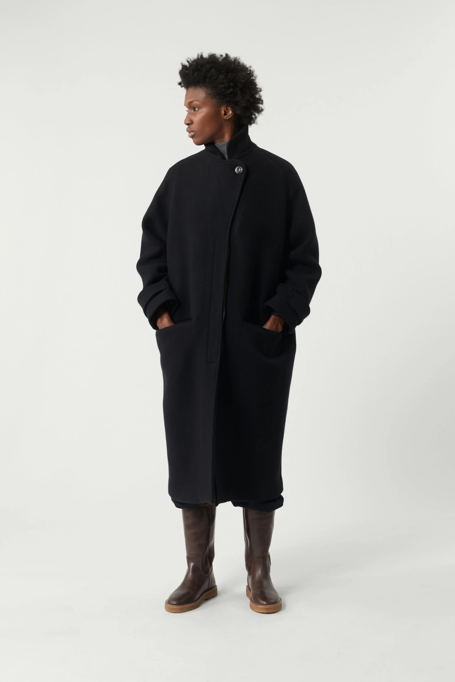Sœur MANTEAU OSCAR 10 Sœur MANTEAU OSCAR – Image 8