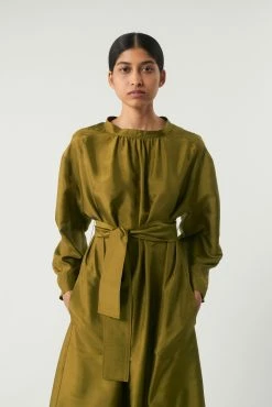 Sœur ROBE SASKIA 23 Sœur ROBE SASKIA -soeur Soldes SASKIA PRISCILLE PACHA 1244 RETOUCHE