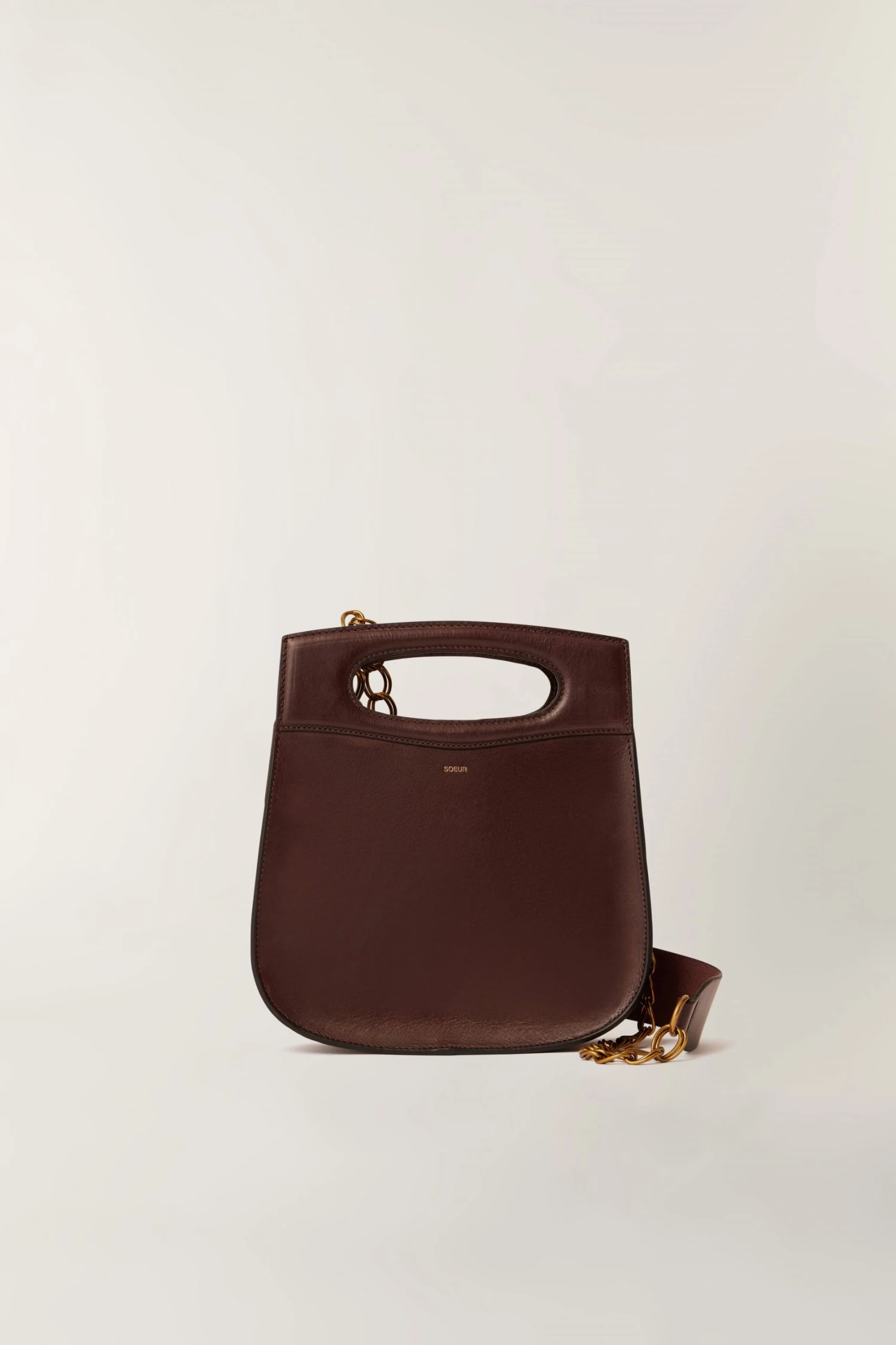 Sœur SAC CHERI 3 Sœur SAC CHERI