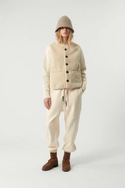 Sœur CHAPEAU ROCCO 10 Sœur CHAPEAU ROCCO -soeur Soldes SOUTH RALPH SOCK ROBERT FUSIL ROCCO 0137 248ba127 5892 4214 9e85 ad709d2bfdf3