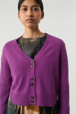 Sœur CARDIGAN SUNNY 18 Sœur CARDIGAN SUNNY -soeur Soldes SUNNY SALAMANQUE BERGHAM 0129
